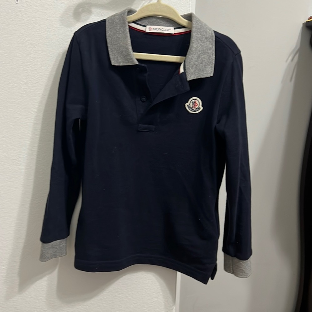 Moncler size 4